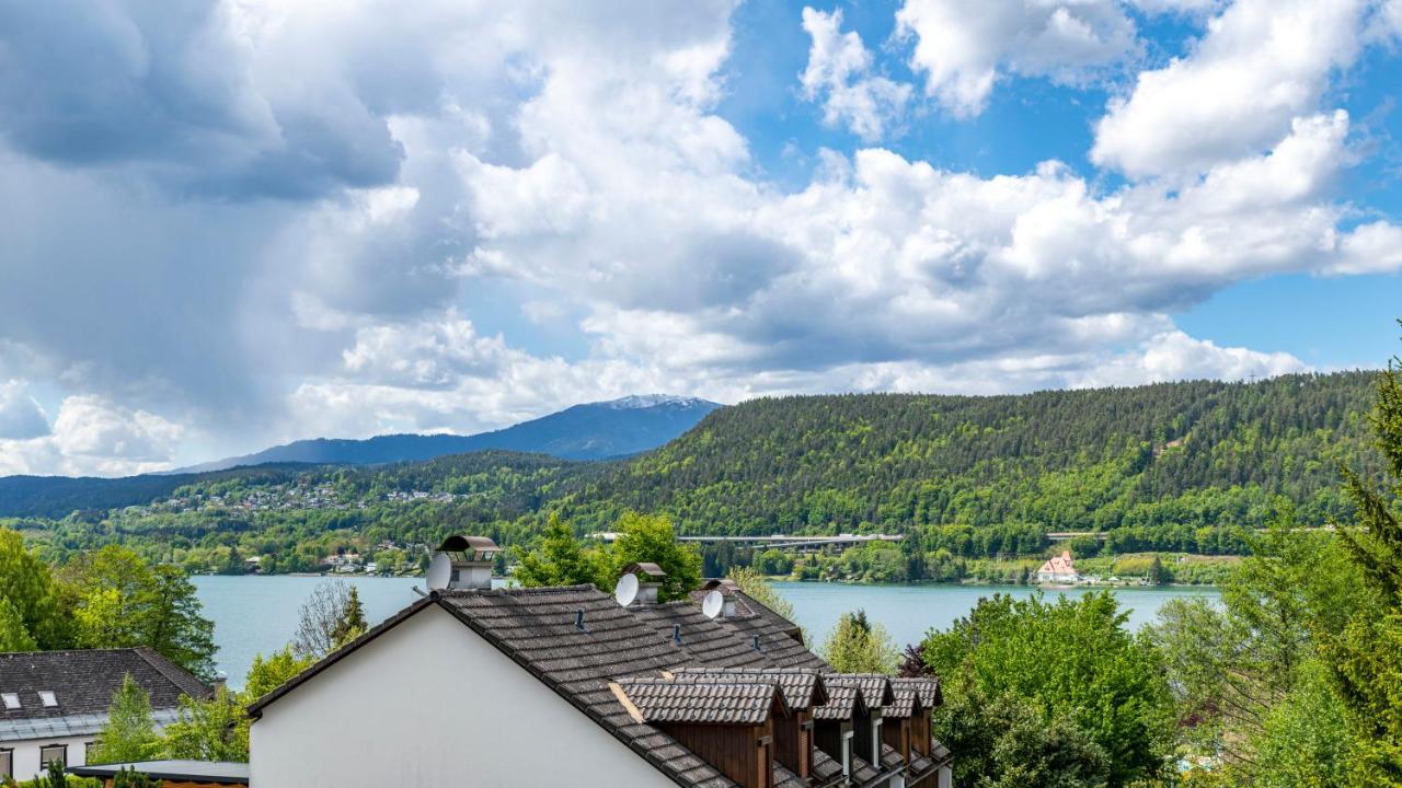Gaestehaus Genf Velden am Wörthersee Екстериор снимка
